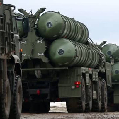 Tưởng "sóng yên biển lặng" nhưng NATO lại vừa cáo buộc Nga tăng quân ở biên giới với Ukraine, Trung Quốc bênh vực Moscow