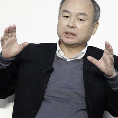 Tỷ phú Masayoshi Son hiếm hoi xuất hiện sau thời gian dài ở ẩn