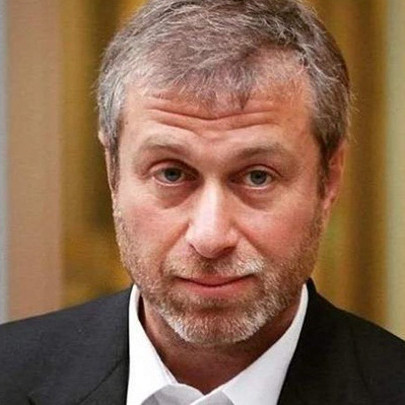 Tỷ phú Roman Abramovich đi vay 1 triệu USD