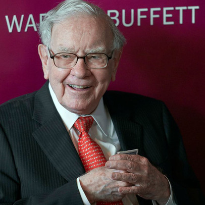 Tỷ suất sinh lời của Berkshire ngày càng kém vượt trội, Warren Buffett đối mặt với áp lực lớn từ nhà đầu tư