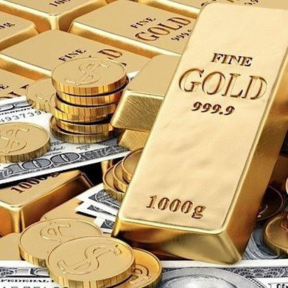 USD giảm mạnh, vàng tăng vọt lên cao nhất hơn 9 tháng sau khi Fed nâng lãi suất 0,25 điểm %