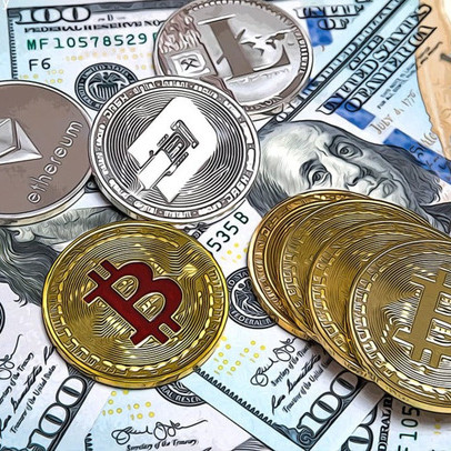 USD và vàng quay đầu giảm ngày cuối tuần, Bitcoin tăng mạnh sau thông tin từ Nga