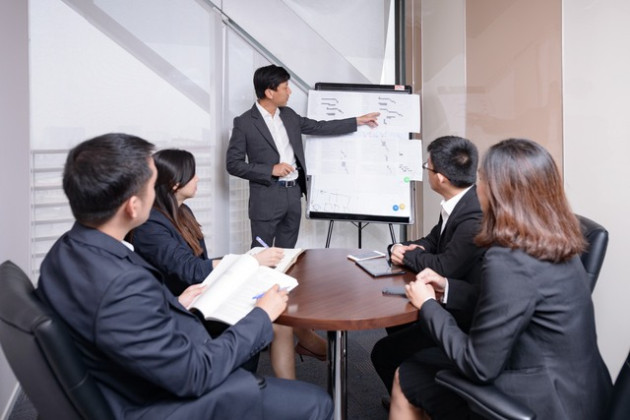 VCI được FiinRatings xếp hạng tín nhiệm ở mức A - với triển vọng ổn định - Ảnh 2.