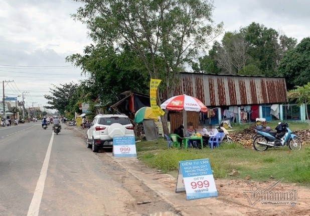 Vẻ đìu hiu, hoang tàn ở khu đô thị “ma” Nhơn Trạch - Ảnh 2.