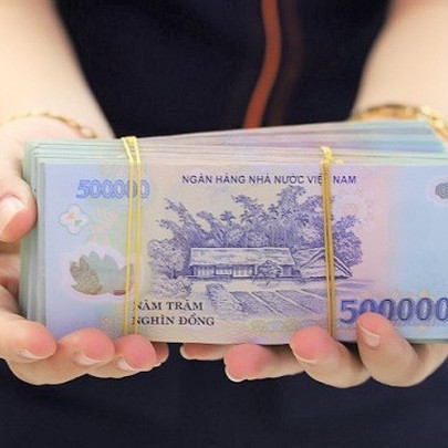 Vì sao các ngân hàng "dũng cảm" đặt mục tiêu tăng trưởng tín dụng gấp 3-4 lần chỉ tiêu được giao?