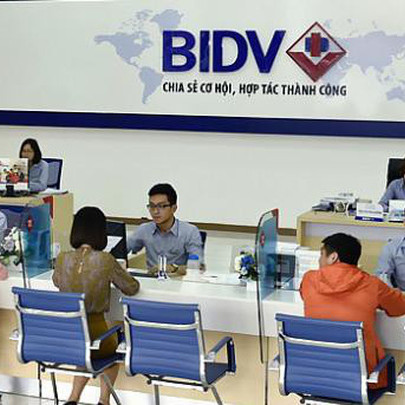 Vì sao lãi suất huy động khó giảm?