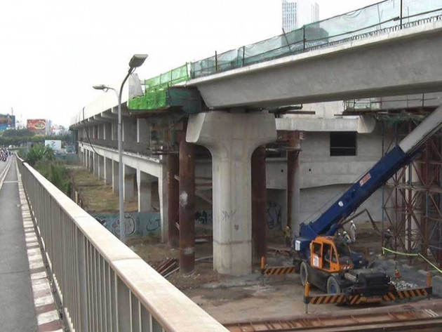 Vì sao metro Bến Thành - Suối Tiên mắc nhiều sai sót? - Ảnh 1.