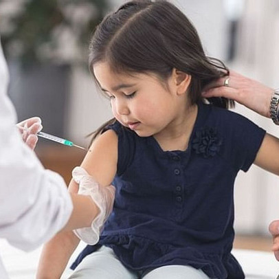 Vì sao vaccine Covid-19 cho trẻ em ở thế giới và Việt Nam lại triển khai lâu hơn so với người lớn?