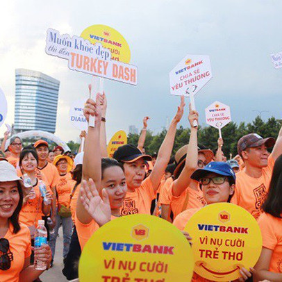 Vietbank đồng hành cùng chương trình đi bộ từ thiện Turkey Dash 2018