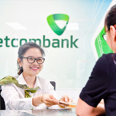 Vietcombank “chơi lớn”, chính thức miễn phí toàn bộ dịch vụ chuyển tiền từ 1/1/2022