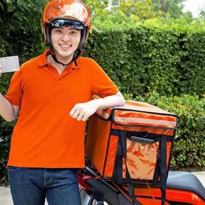 VietCredit triển khai mở thẻ tín dụng nội địa cho tài xế công nghệ