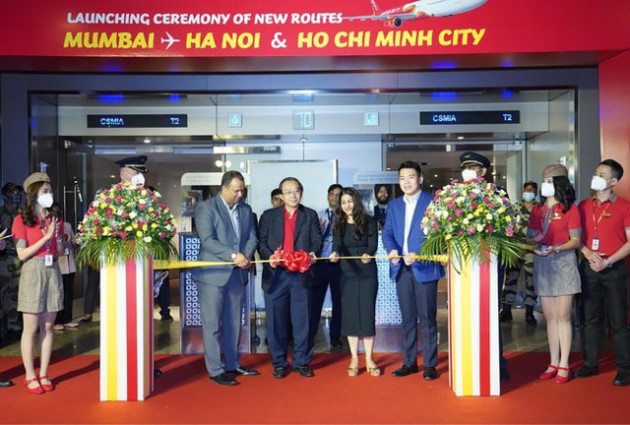 Vietjet đạt kết quả kinh doanh tích cực sáu tháng đầu năm, thích ứng để phục hồi kinh tế cùng các địa phương và cả nước - Ảnh 2.