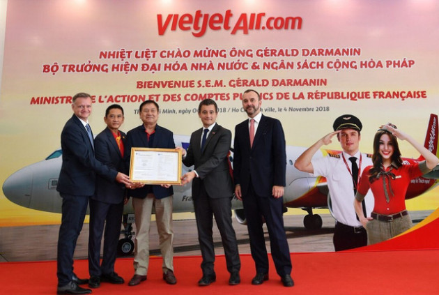 Vietjet nhận Tổ hợp buồng lái mô phỏng tàu bay, tiến gần hơn đến làm chủ khoa học kỹ thuật tiên tiến