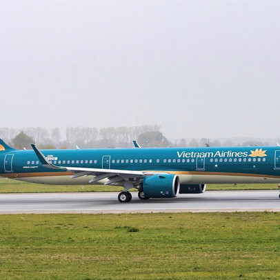 Vietnam Airlines dự kiến lỗ đến 10.000 tỷ trong 6 tháng, bên bờ vực phá sản