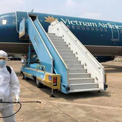Vietnam Airlines ước lỗ gần 7.500 tỷ đồng sau nửa đầu năm
