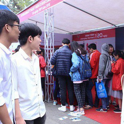 Vinfast bắt đầu tuyển sinh 2018, học viên được miễn học phí, hưởng lương hàng tháng và có việc làm ngay sau khóa học