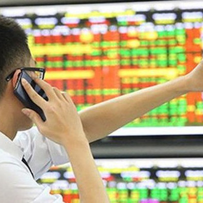 VNDirect: Lợi suất thu nhập chứng khoán lúc này hấp dẫn hơn mức lãi suất tiền gửi của các ngân hàng thương mại