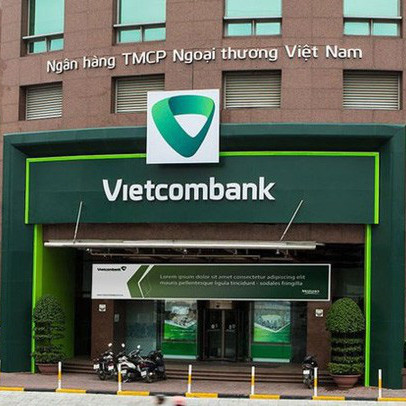 Vợ phó tổng giám đốc Vietcombank cũng muốn bán gần hết cổ phiếu VCB đang nắm giữ