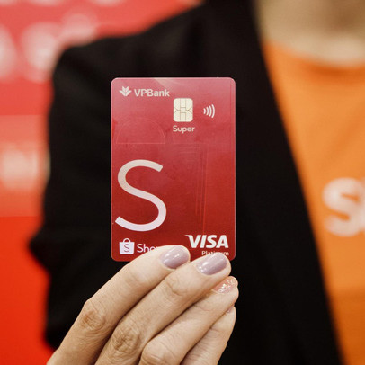VPBank là đối tác chiến lược ấn tượng năm 2020 – 2021 của Shopee