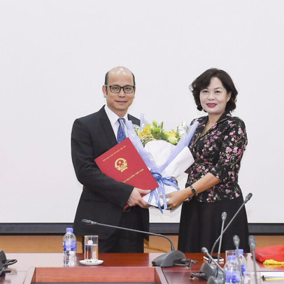 Vụ trưởng Vụ quản lý cấp phép TCTD sang làm Phó Vụ trưởng Vụ Ổn định tiền tệ - tài chính NHNN