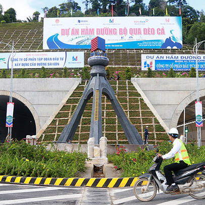 "Vua đào hầm" Hồ Minh Hoàng: Góp mặt tại 7 dự án cao tốc, “hô biến” công ty tí hon trên sàn thành tập đoàn hạ tầng với tài sản hơn 30.000 tỷ đồng