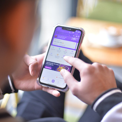 Vượt làn sóng F0 bằng dịch vụ App ngân hàng số hàng đầu