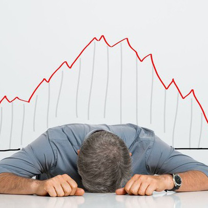 Wall Street Journal: Nhà đầu tư đang chứng kiến thời kỳ cổ phiếu đánh mất 'ngôi vương'