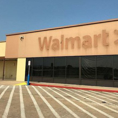 Walmart và “ác mộng” Đức: Bán rẻ bị chính phủ cấm vì cáo buộc 'phá giá', cười xã giao làm khách hàng khó chịu, tập thể dục nhóm bị nhân viên coi là ngu ngốc