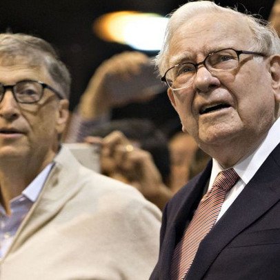 Warren Buffett bất ngờ rút khỏi quỹ từ thiện của Bill Gates