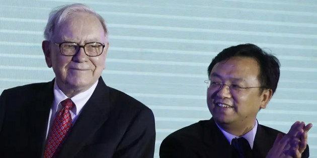 Warren Buffett lần đầu bán cổ phiếu của ‘gã khổng lồ’ xe điện Trung Quốc sau 14 năm