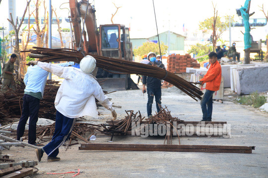 Xem Mường Thanh Khánh Hòa đang cắt ngọn - Ảnh 2.