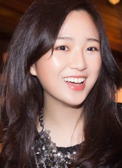  Xinh đẹp và kín tiếng, ái nữ nhà ông Đỗ Anh Dũng đang đảm nhiệm hàng loạt chức danh khủng tại Tập đoàn Tân Hoàng Minh? - Ảnh 2.