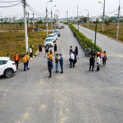 Xuất hiện tâm lý: Nhà đầu tư “cố gồng” tài sản, sợ lỡ mất cơ hội vào cuối năm