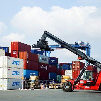 Xuất nhập khẩu cuối năm phải vượt qua nhiều rào cản