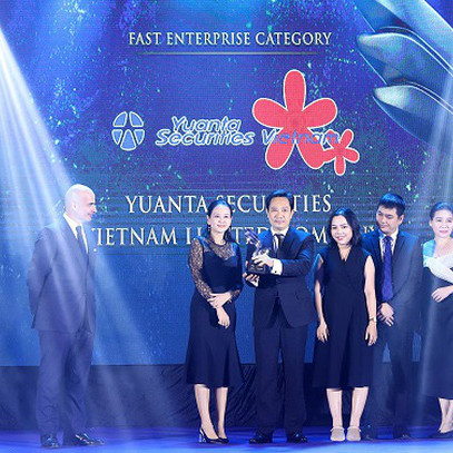 Yuanta Việt Nam nhận giải thưởng Asia Pacific Entrepreneurship Awards (APEA) Việt Nam