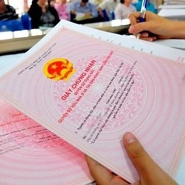 4 trường hợp được miễn thuế, phí khi sang tên sổ đỏ năm 2022icon
