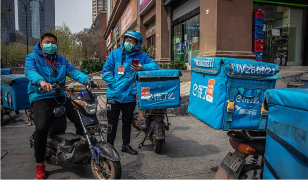 Binh đoàn shipper nuôi sống người Trung Quốc trong đại dịch Covid-19