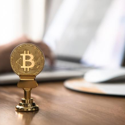 Bitcoin vọt tăng giúp loạt tiền ảo ‘bốc đầu’icon