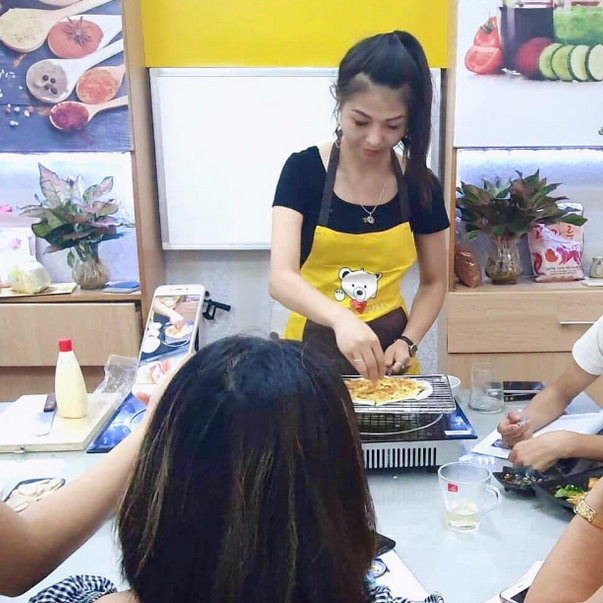 Bỏ vốn 30 triệu khởi nghiệp, cô gái 29 tuổi mua được nhà và ô tô sau 3 nămicon