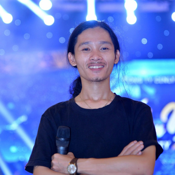 CEO 9X khởi nghiệp lĩnh vực truyền thông từ 2 bàn tay trắngicon