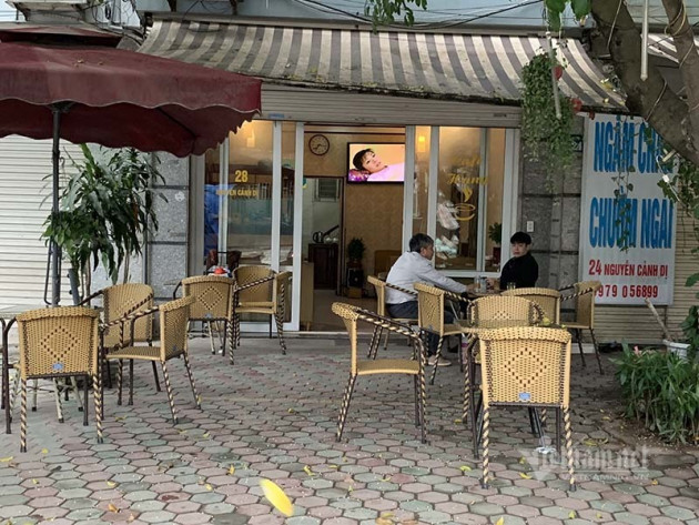Chủ hàng cà phê tiết lộ chuyện bán hàng ngày đầu mở cửa trở lại