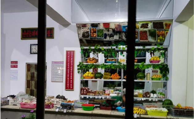 Có gì đặc biệt trong siêu thị Triều Tiên, nơi có bán cả hàng Việt