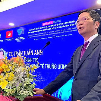 Đào tạo nhân lực chưa gắn với phát triển khoa học và công nghệ