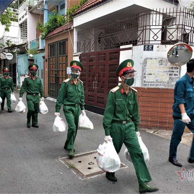 'Đi chợ hộ' giảm kỷ lục, tính phương án mở chợ sau 1/10icon