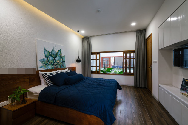 Điều đặc biệt trong ngôi nhà phố, đủ cây xanh, hồ nước và gió trời