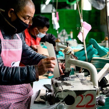 Doanh nghiệp nước ngoài rời bỏ, TQ sẽ trở thành 'nền kinh tế rỗng'