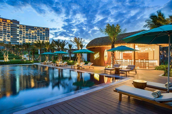 Doanh nhân Robert Linh-viết lên ước mơ Hoai Linh Group