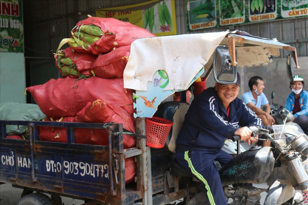 Độc đáo ngôi chợ bắp lớn nhất TP.HCM