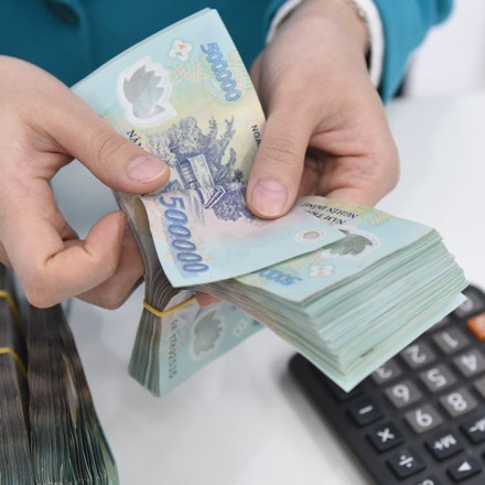 Đưa lãi suất tiền gửi về 0%: Một đề xuất tưởng tượng trong phòng máy lạnh?icon