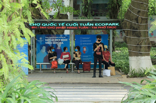 Ecopark tặng 1.000 suất học bổng hỗ trợ sinh viên nghèo mùa dịch